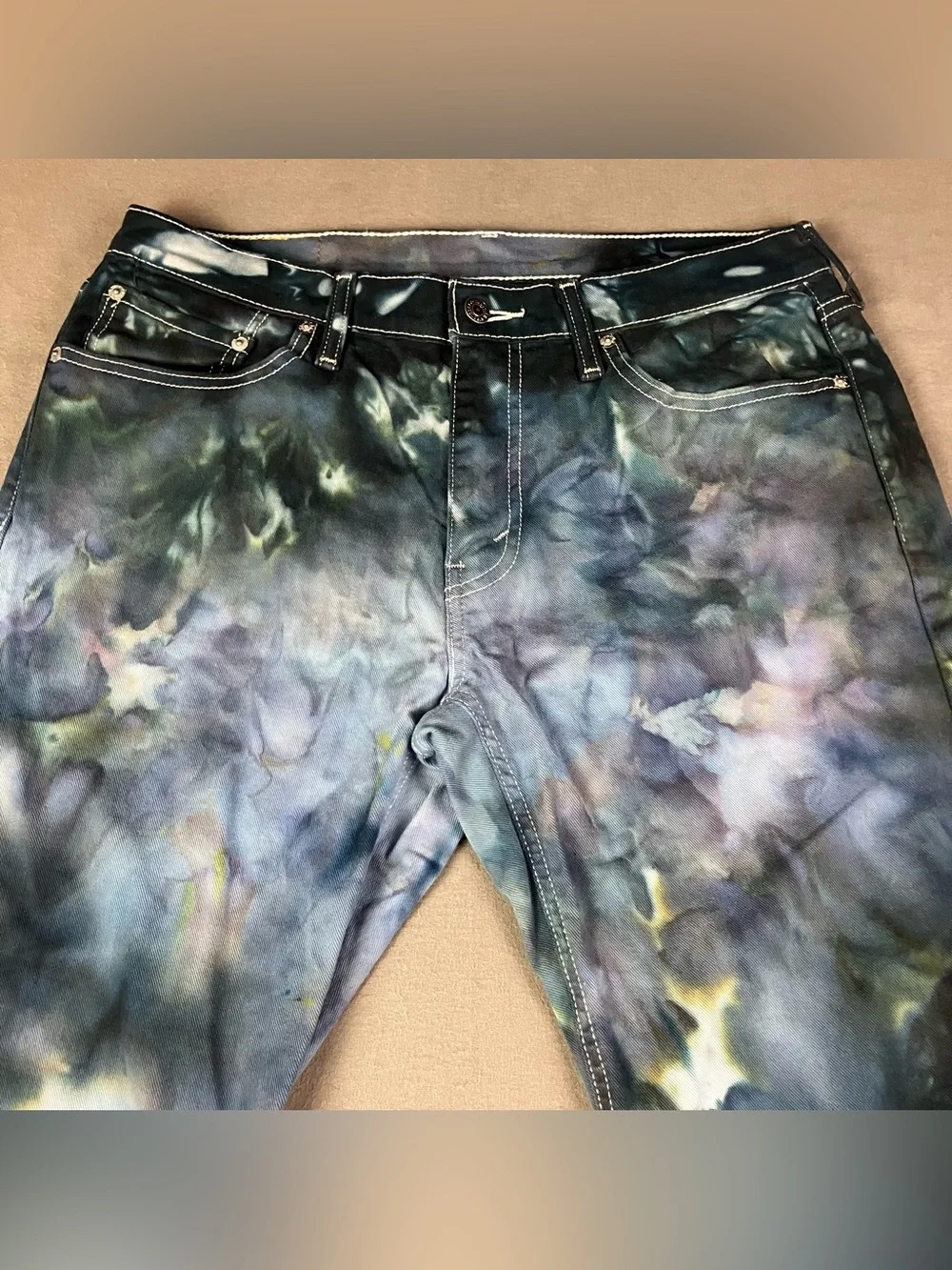 Levis 541 Athletic Taper Jeans Men’s Size 32x34 Tie Dye Navy Blue Multicolor. In